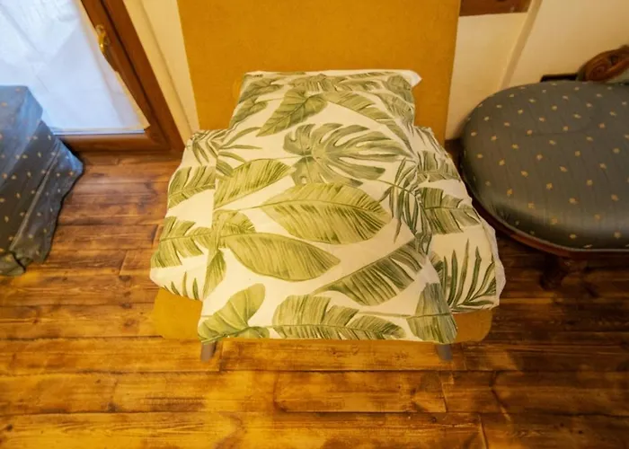 Barn & Bloom Rustico Del 1800 Casa de hóspedes